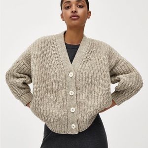 Babaa no 19 cardigan in light mist